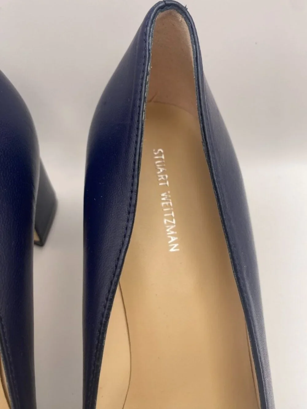 Stuart Weitzman Women’s 57MM Milla Cap Toe Navy Black Leather Pumps Sz 9 B